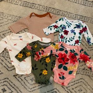 Old navy onesies 0-3 months